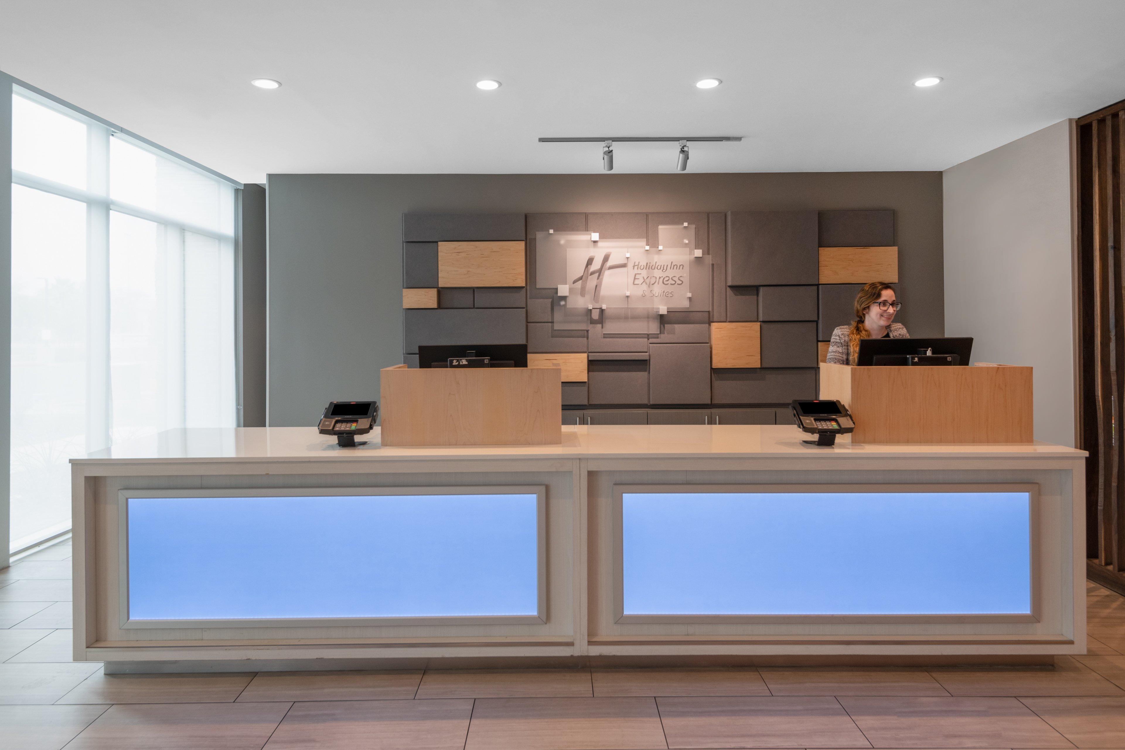 Holiday Inn Express & Suites - Phoenix - Airport North By Ihg Екстер'єр фото